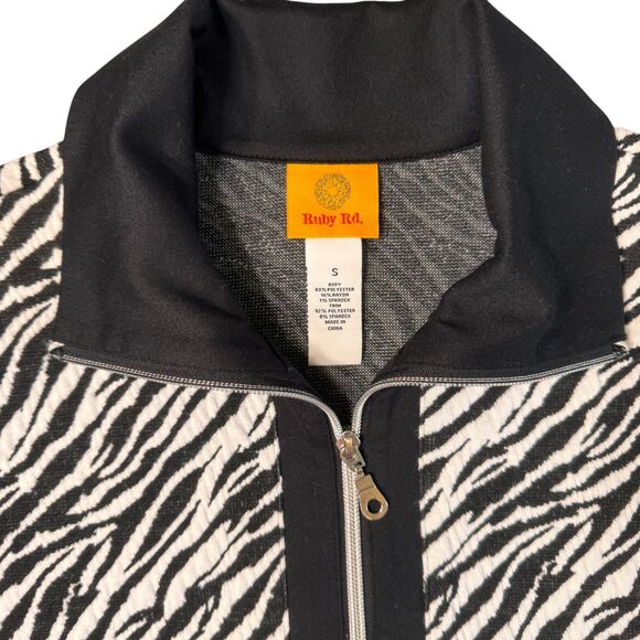 Ruby Rd Sweater Women's Small Zebra Animal Print 3/4 Zip Long Sleeve Pullover - Picture 3 of 10